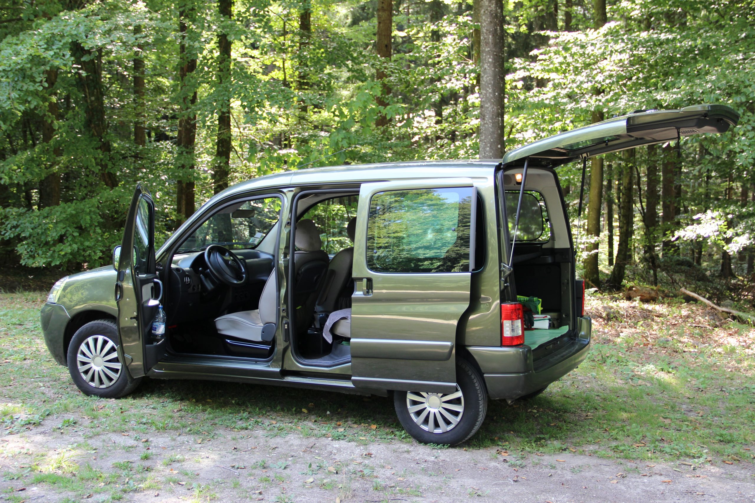 Lire la suite à propos de l’article Pourquoi choisir le Citroën Berlingo pour participer au Raid du Seigneur